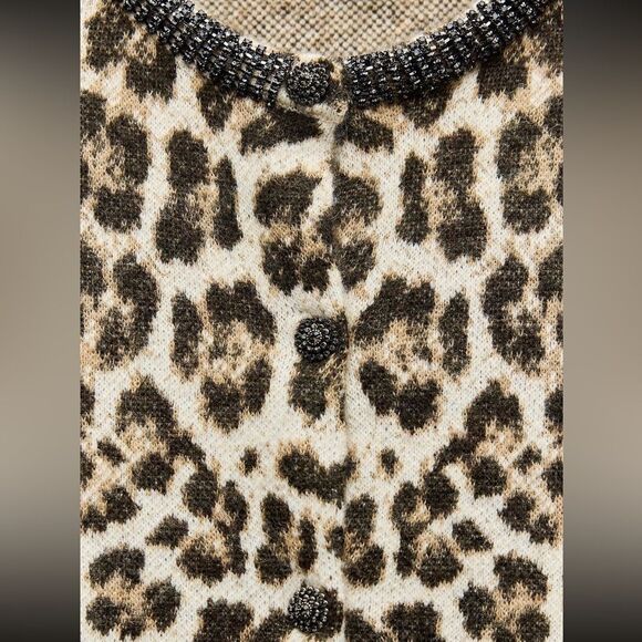 ZARA JACQUARD KNIT ANIMAL PRINT JEWELED NECKLINE CARDIGAN - Picture 9 of 9